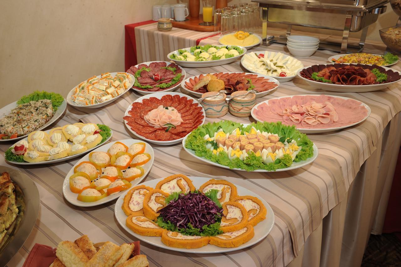 Bed and breakfast Klub Satelit Zlatibor Extérieur photo