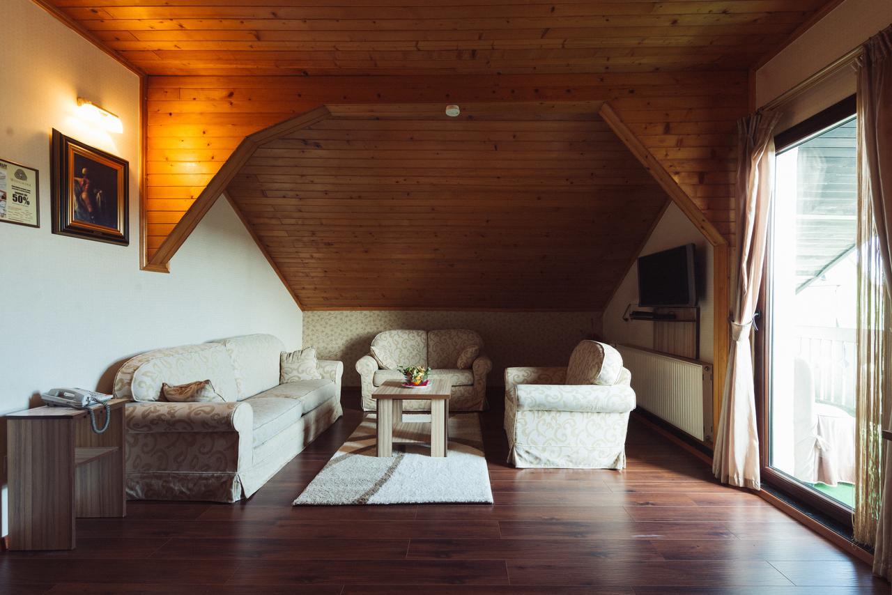 Bed and breakfast Klub Satelit Zlatibor Extérieur photo