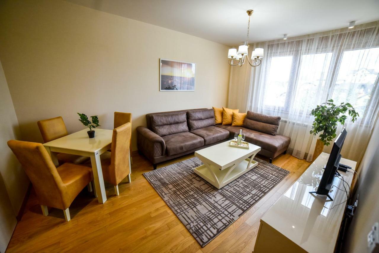 Bed and breakfast Klub Satelit Zlatibor Extérieur photo