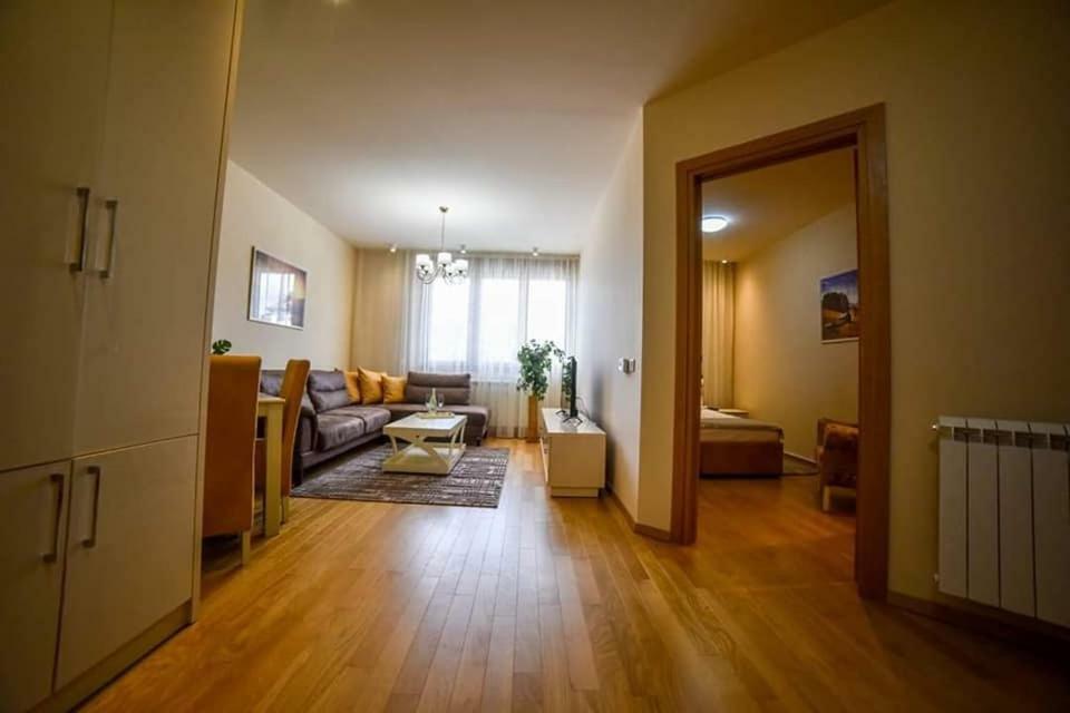 Bed and breakfast Klub Satelit Zlatibor Extérieur photo
